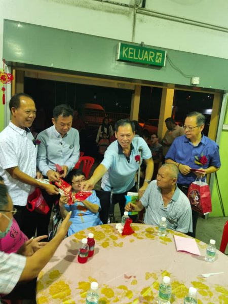 政府提呈财案,冀增残疾人每月援助金