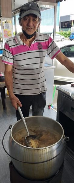 【特稿】猪肉价连环涨 熟食业者叹跟不上节奏
