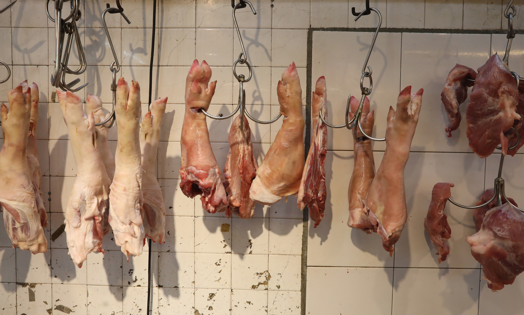 【特稿】猪肉价连环涨 熟食业者叹跟不上节奏