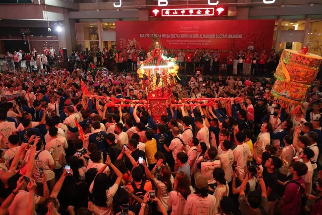 柔:专栏:新旧对照:2023癸卯年柔佛古庙游神落幕