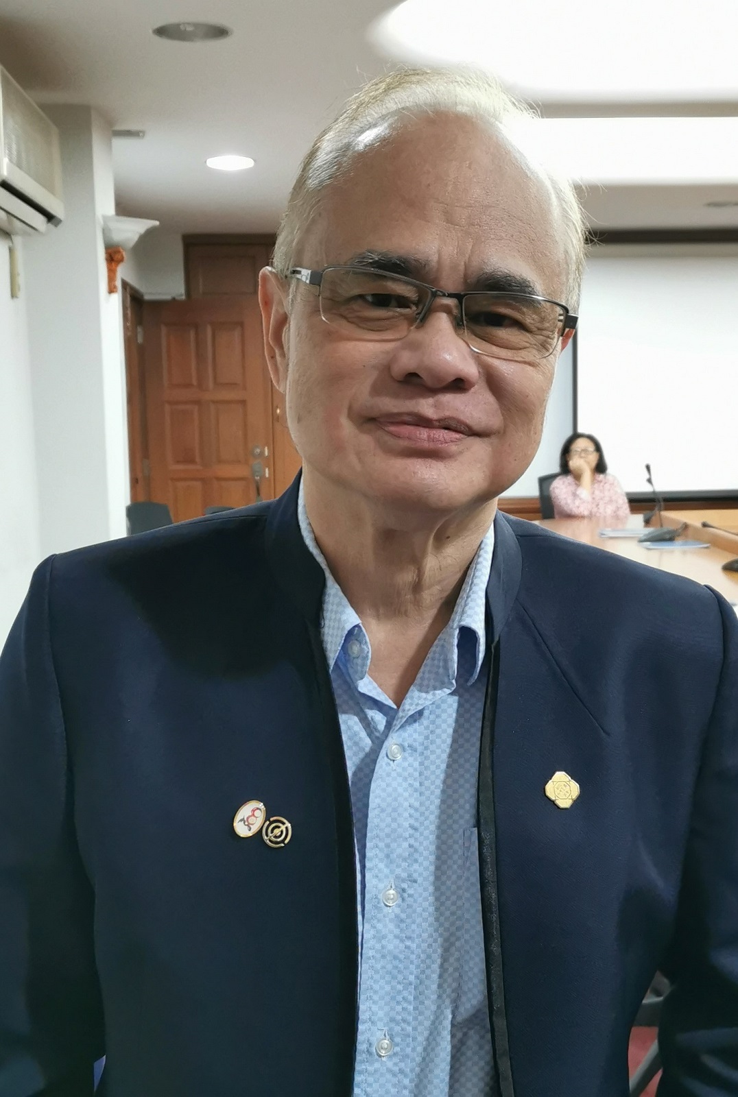 柔:封面文二:刘国胜:昌明大马预算案总体优于前几次预算案,唯一缺憾,只字不提2个马新关卡