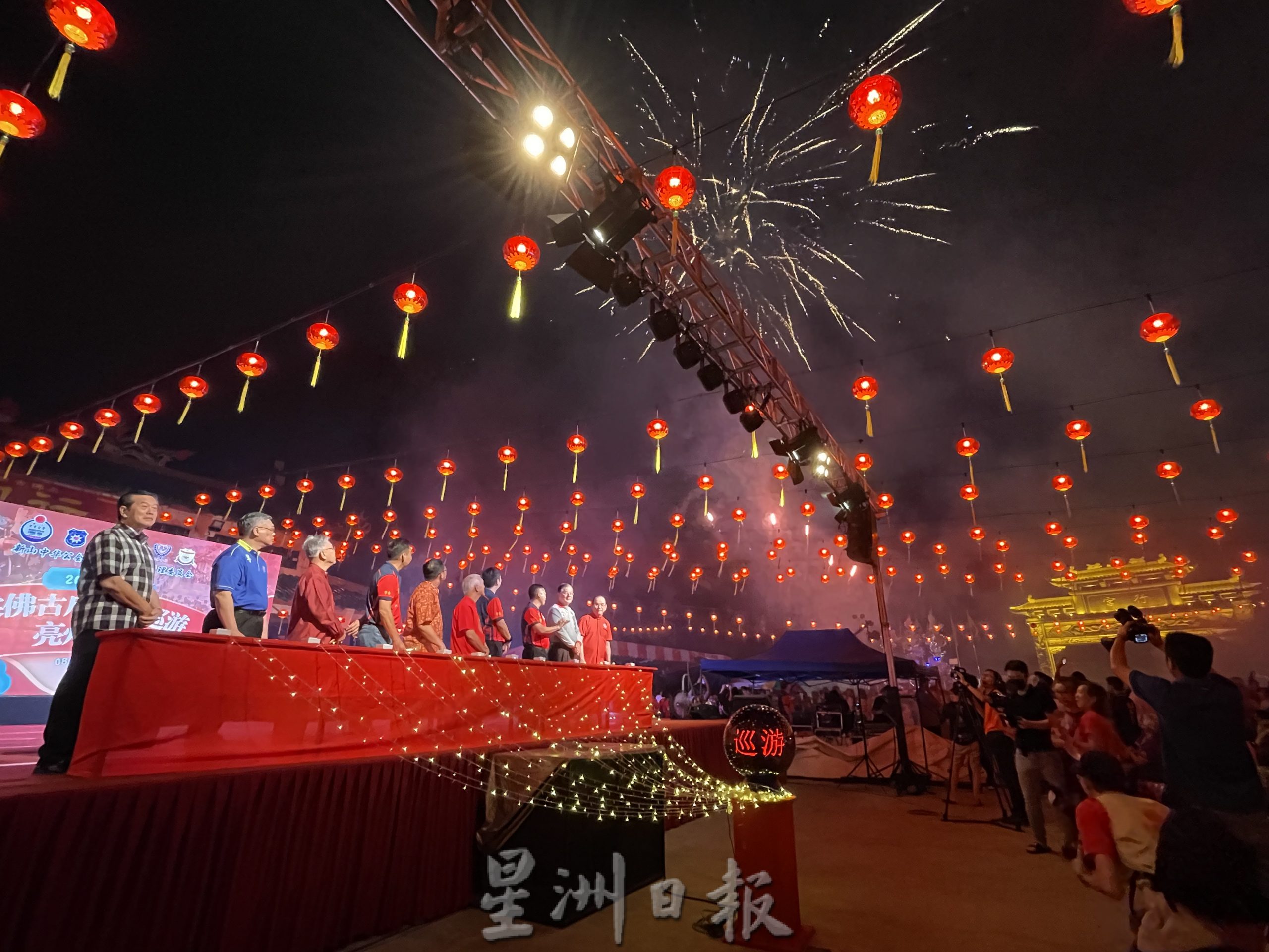 柔:新闻: 疫后复常启动亮灯 柔佛古庙5天游神掀序幕