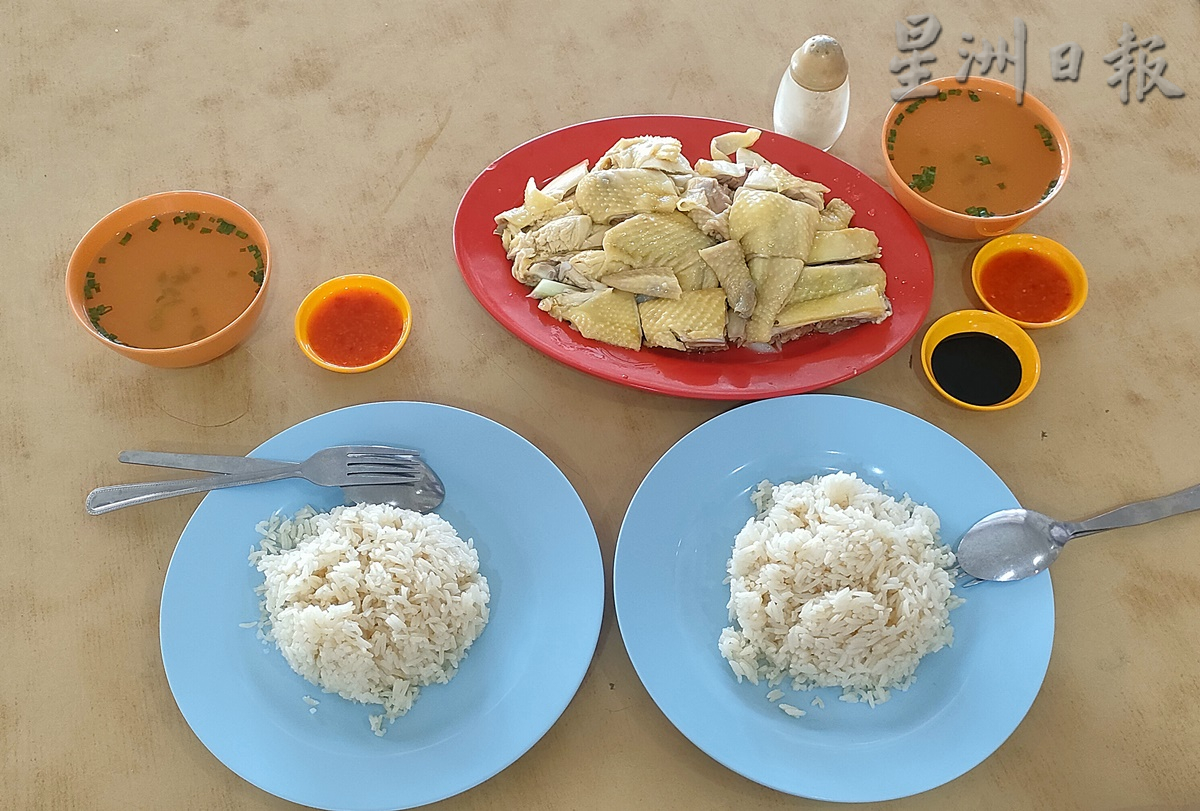 柔:食客指路(本月28日刋):沙令大华鸡饭保留鸡的原味