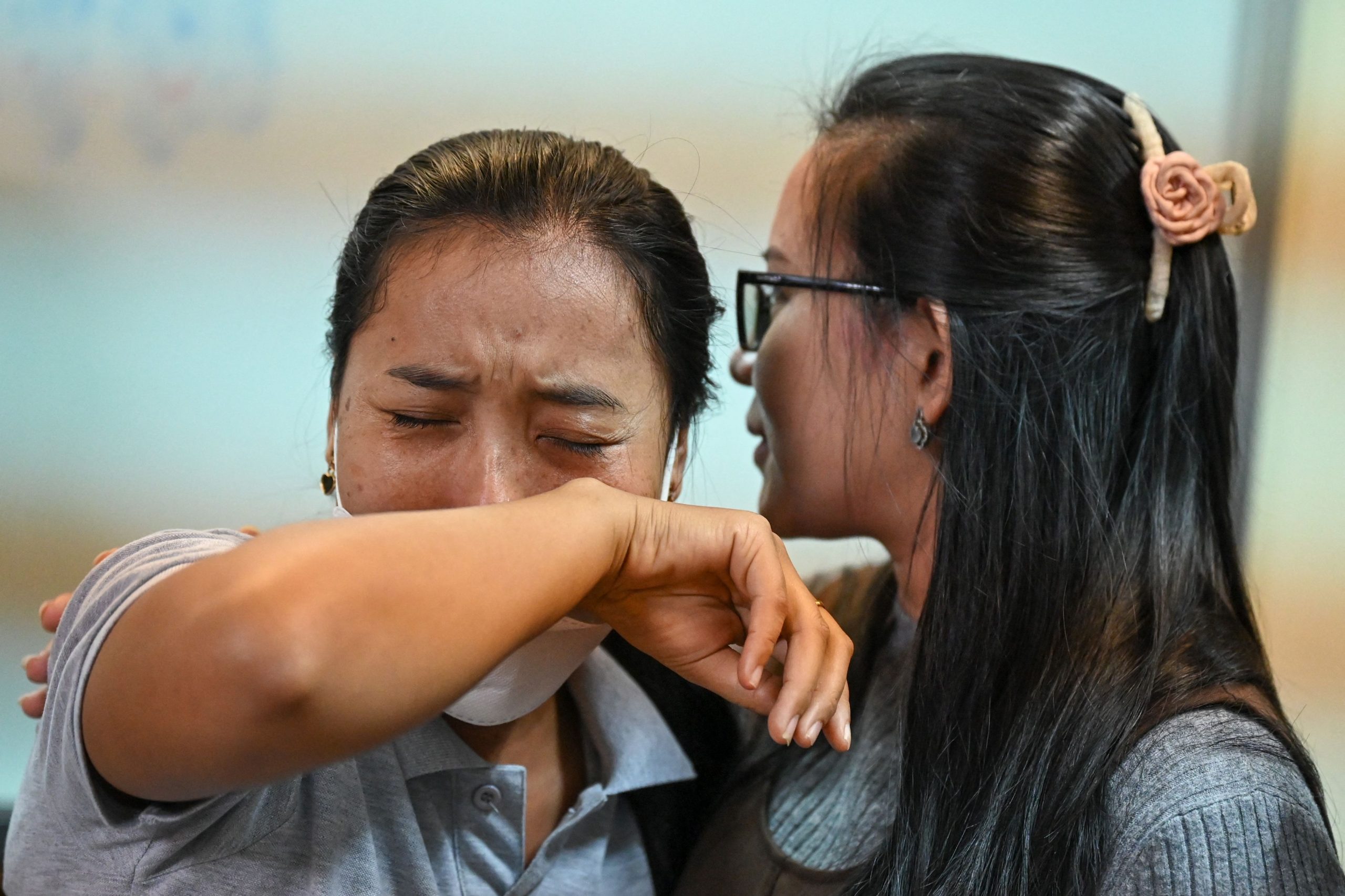 柬埔寨独立电台奉总理命令关闭 人权观察:荒谬借口难掩压制媒体意图