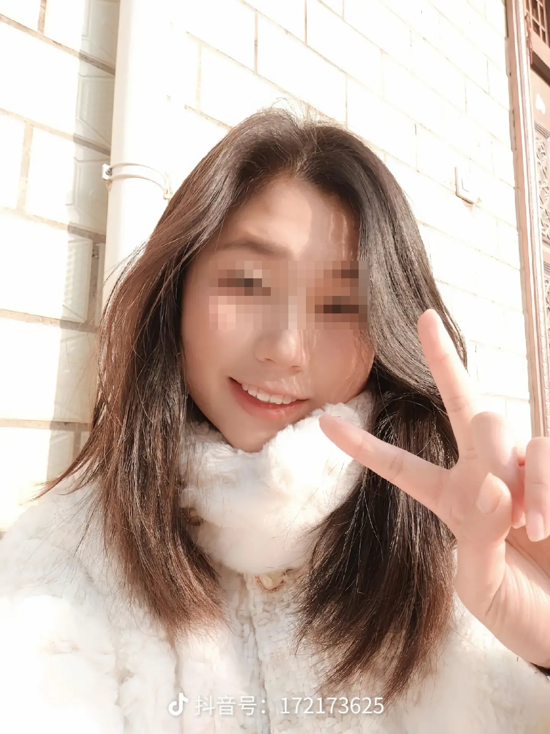 河南女子遭夫斩死暴尸家中5日 娘家抬棺材封亲家门讨说法