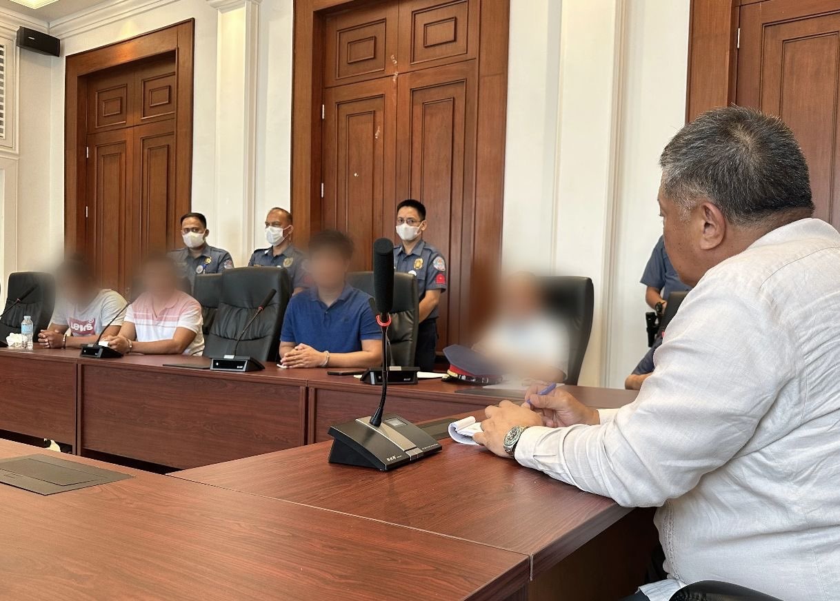 涉嫌枪杀西班牙商人遭通缉多年 3菲警终自首