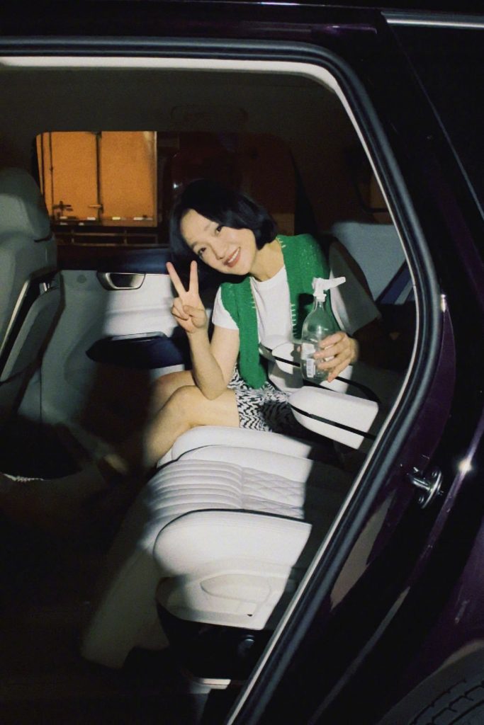 港媒爆周迅陈坤领证  西藏举行婚礼