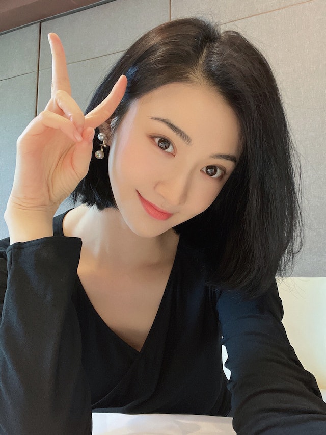 照片遭韩色情小广告盗用 景甜怒发声明跨国维权