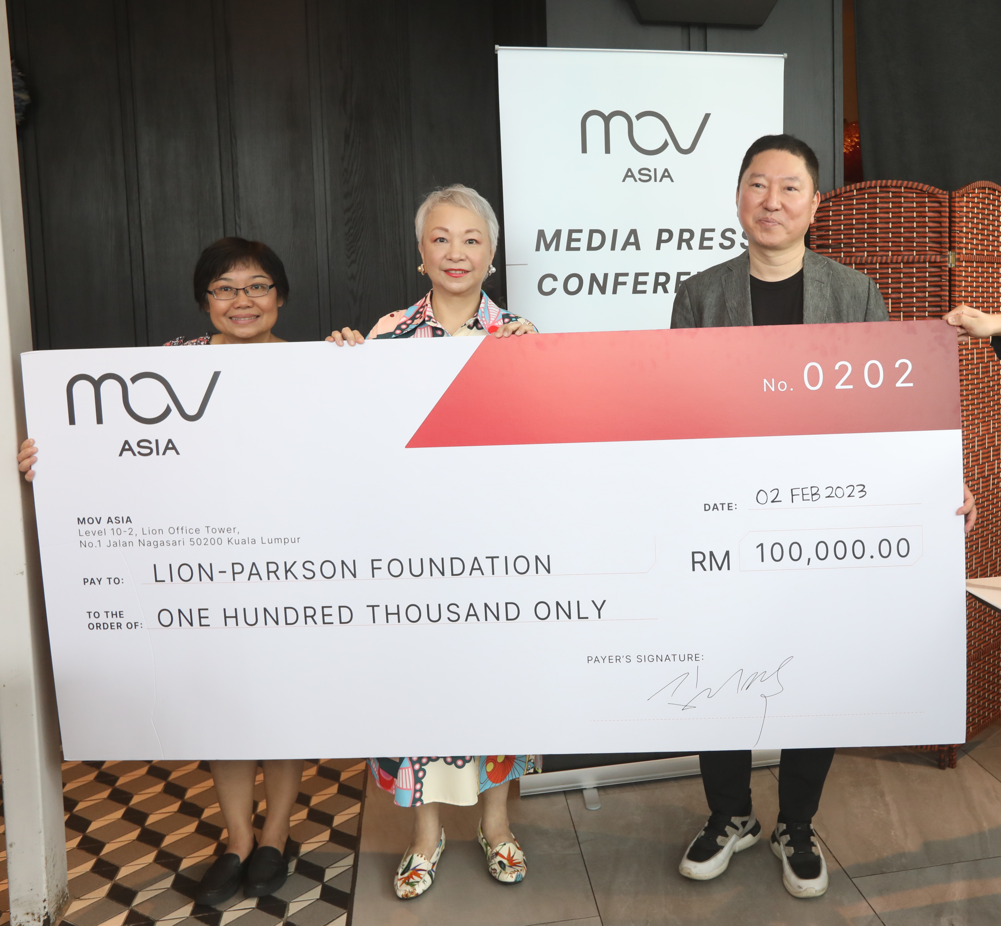 版头∕金狮百盛基金会主席陈秋霞举办新春媒体感谢宴