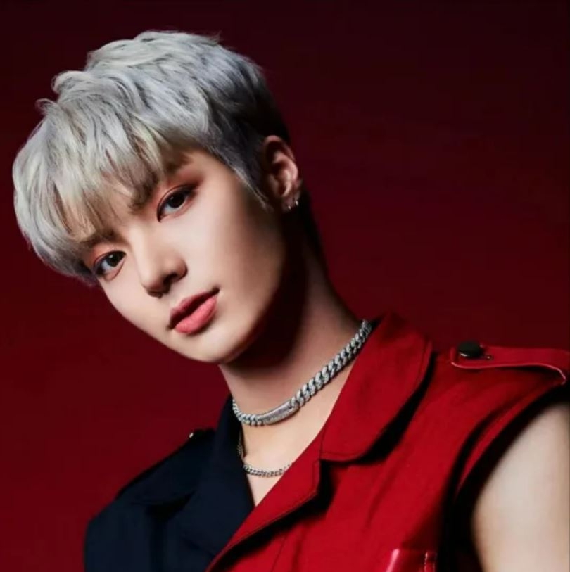 男偶像被提分手恼羞 惊爆拖女友到暗巷暴打掐昏