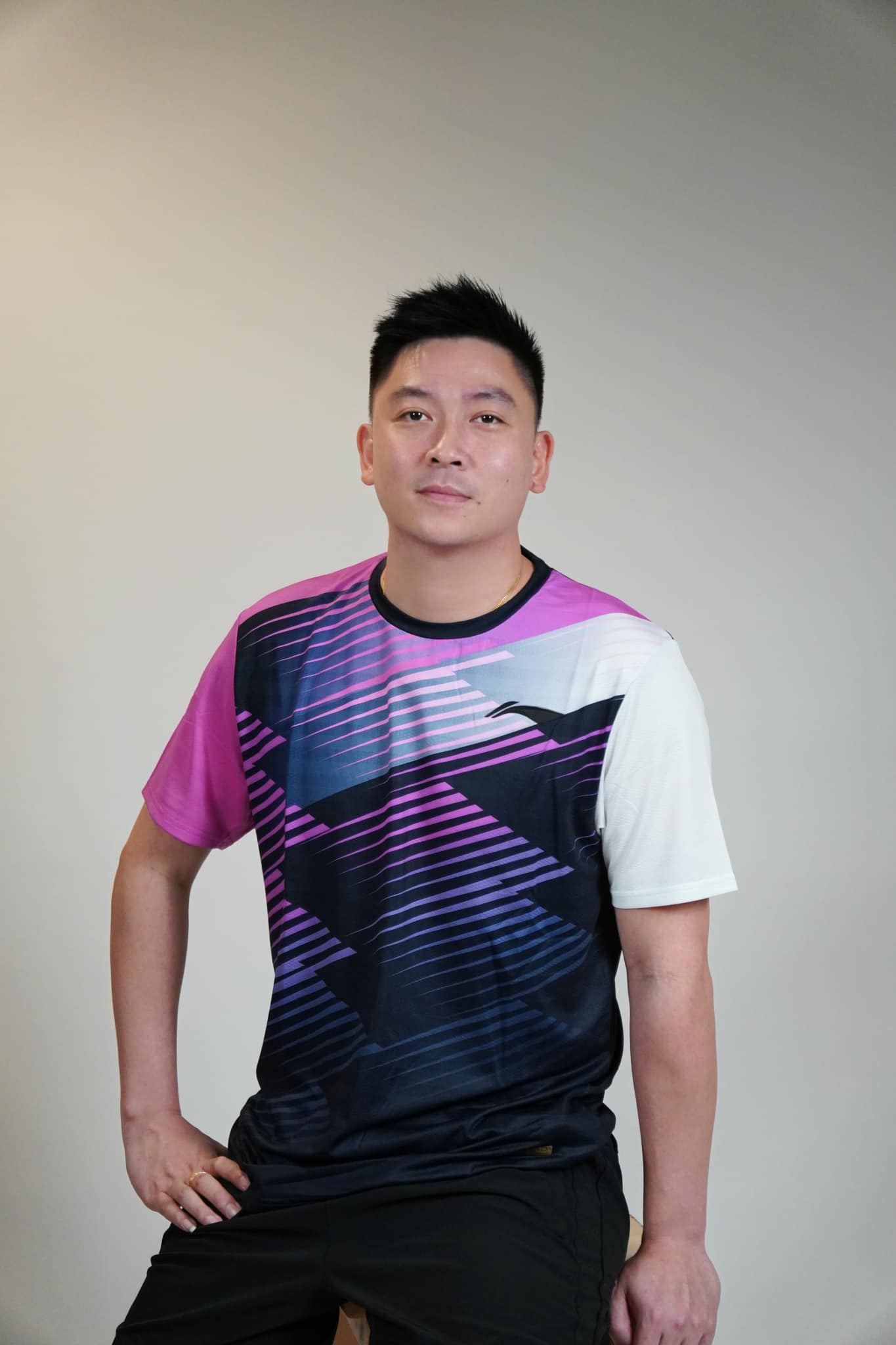 看不过前羽球员种族主义论 陈文宏:要红不是这样的!