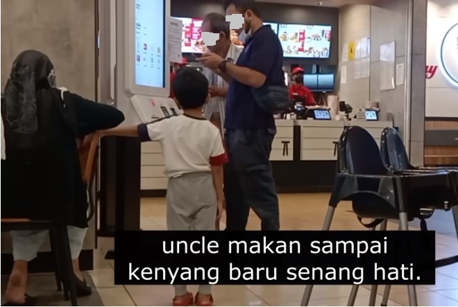 社会实验|看见老人没钱买东西吃 你会帮他吗?