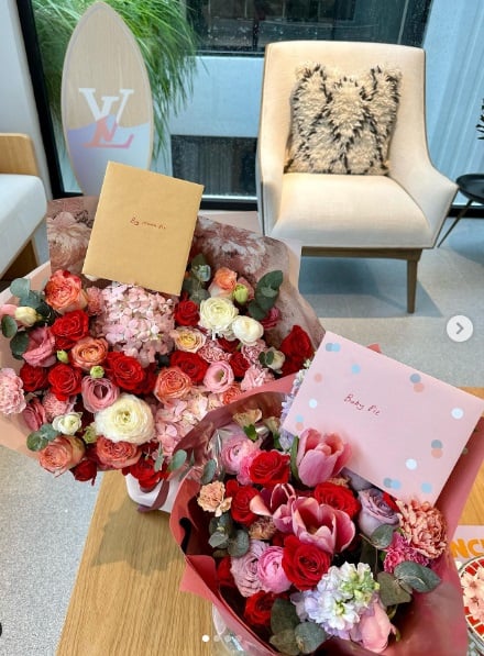 老公送双份情人节礼物!陈雪铃与女儿都有份