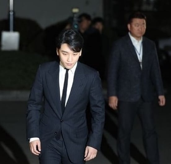 胜利判决书曝光  2个月提供29次性招待