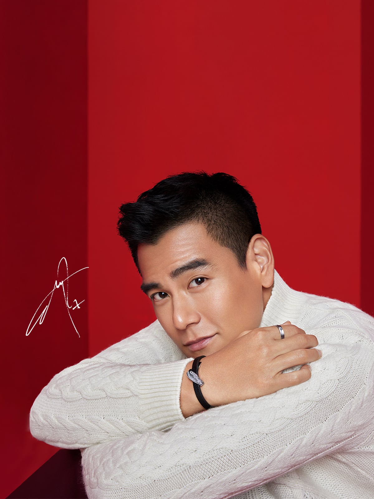 胡歌秘婚彭于晏遭催婚 工作室回应“不急”网笑“我们挺急的”