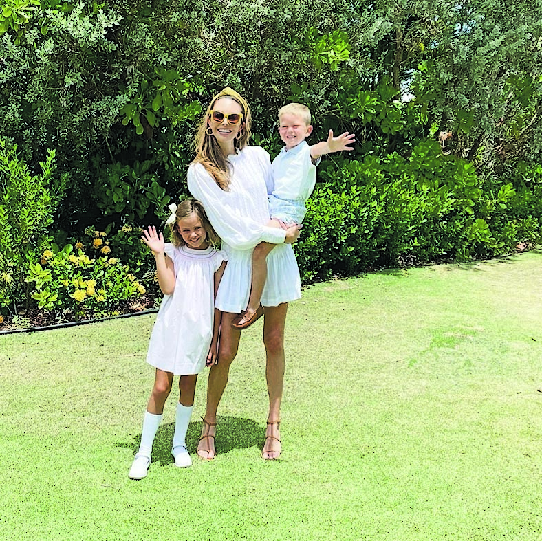 艾米汉默自辩性虐食人丑闻 归咎13岁遭牧师性侵