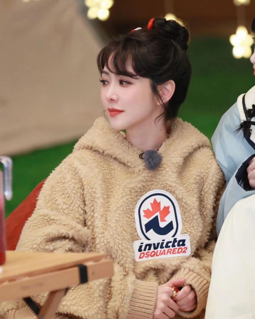 薛凯琪外貌再进化 粉喊受不了封范冰冰2.0