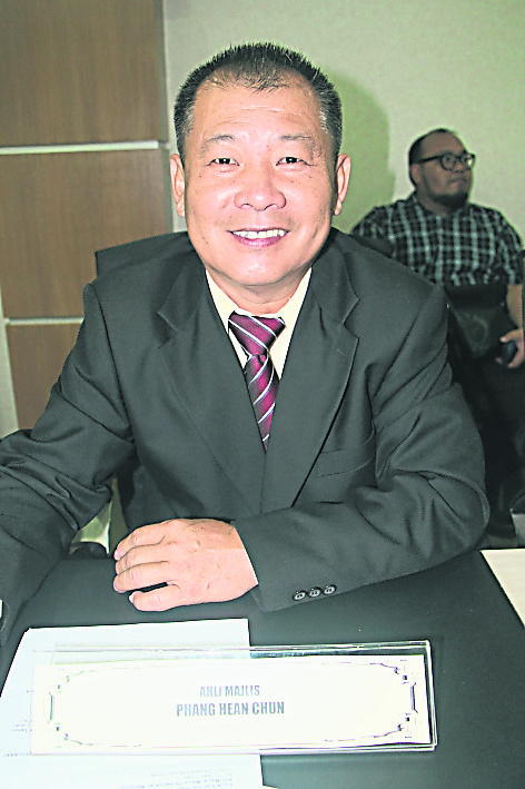 行动党成大赢家，获曼绒市议会10个配额