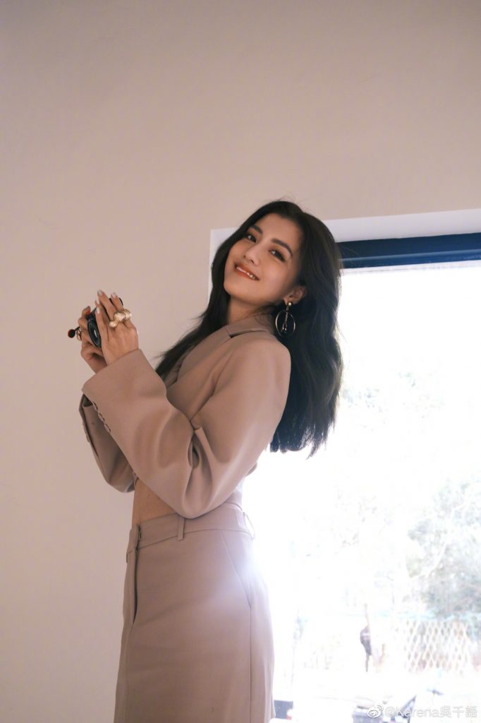 被周扬青踢爆已婚 吴千语:还没呢!