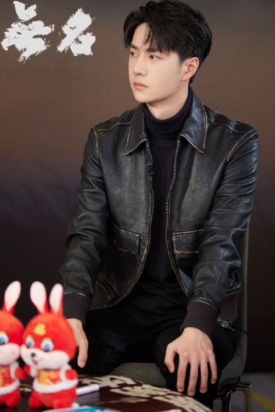 被曝与女顶流有暧昧 王一博“打假”辟谣