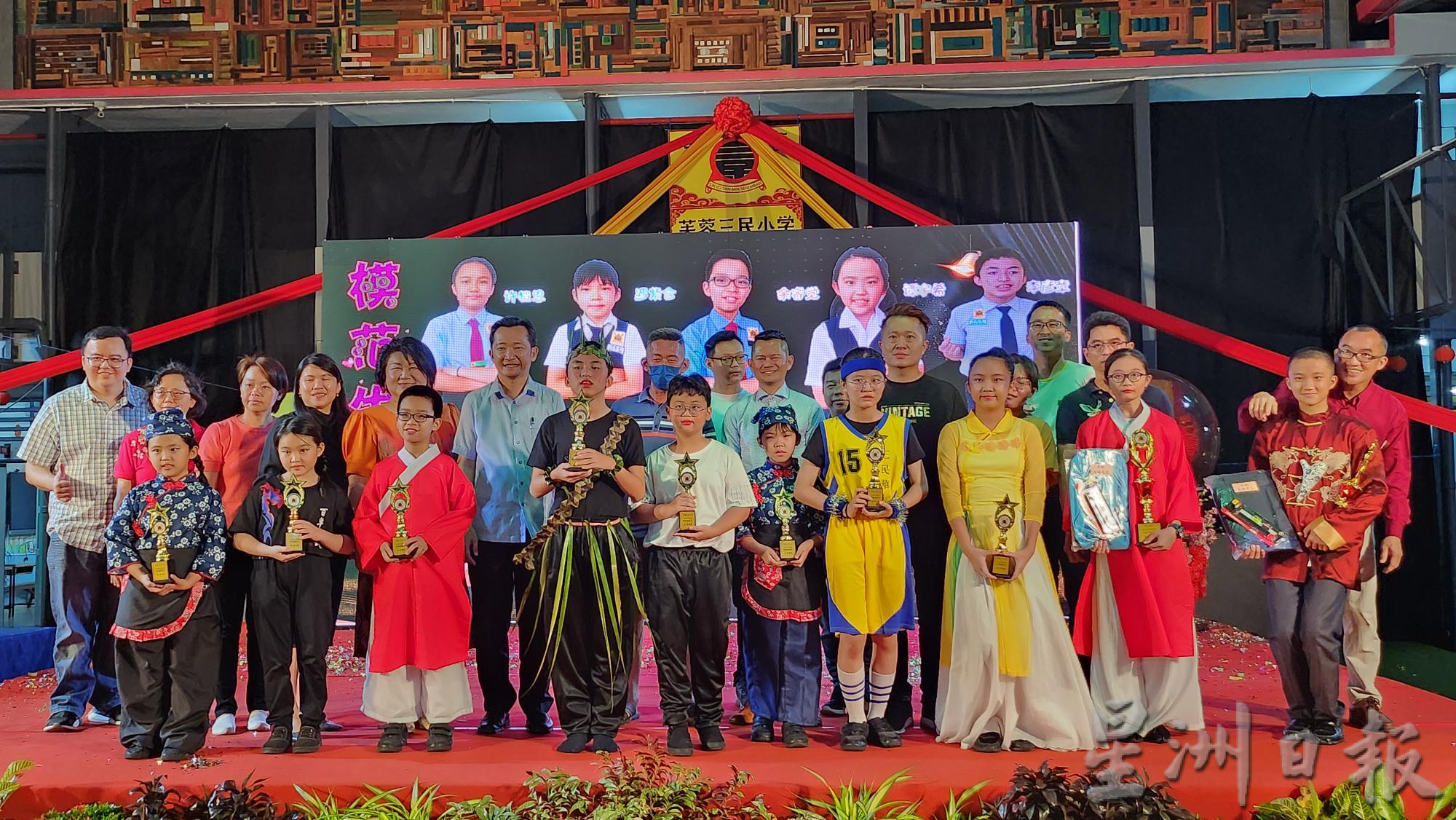 谢琪清拨三民华小2.5万 预告副教长将访特教班