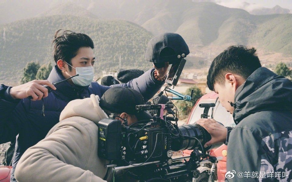 赖冠霖悄报考导演系  执导短片获奖引热议