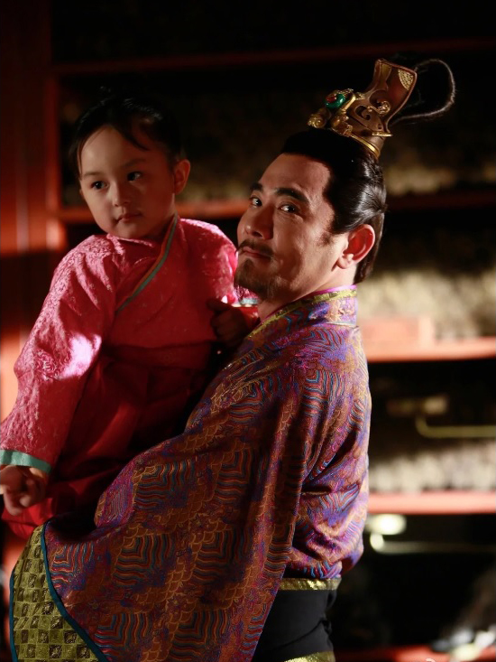 赵文瑄戴口罩化名做大肠镜 被麻醉师1句话笑喷