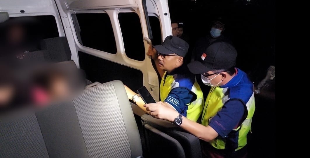 趁丈夫值夜班 人妻与同住丈夫同事偷情被捕