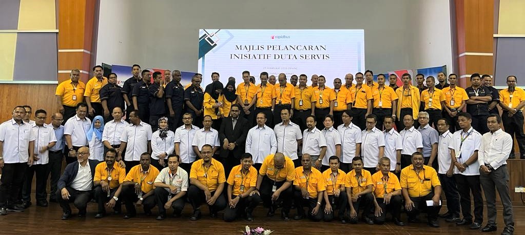 转大北马和东海岸版-大都会8头/Rapid前线员工任服务大使,由乘客评分/2图