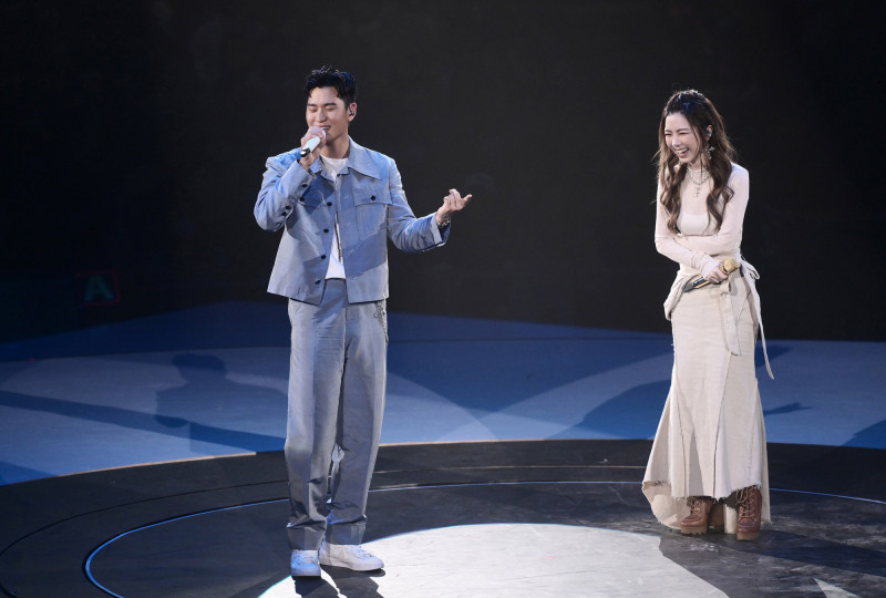 选唱陈奕迅《淘汰》 周兴哲被邓紫棋亏爆