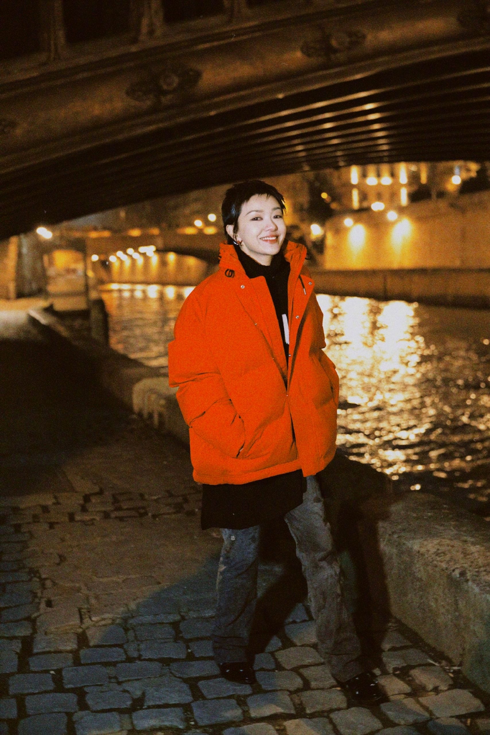 郭采洁晒素颜照 眉毛失踪惨变“无眉道人”