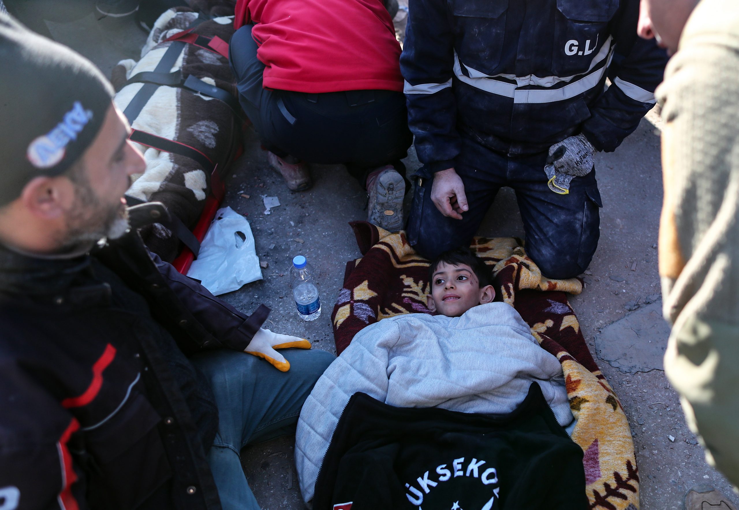 配图  出生20婴儿获救