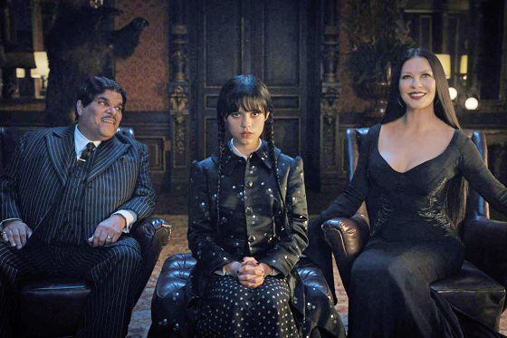 锺征严/《星期三》少女Wednesday的成长烦恼