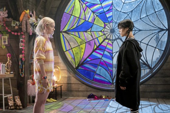 锺征严/《星期三》少女Wednesday的成长烦恼