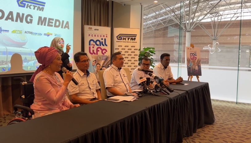 陆兆福:即日起 中小学生、残友无限次免费搭电动火车