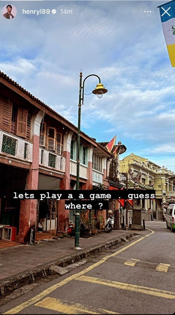 陈乔恩游槟城“带雨” “小太阳”Henry来了见阳光