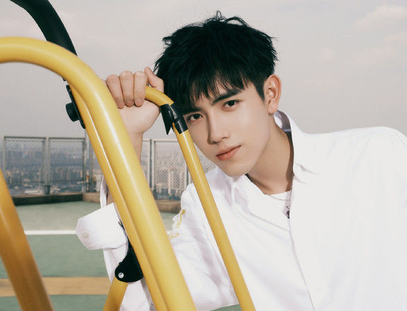 陈飞宇惊爆睡人妻 被嘲“吴亦凡2.0”