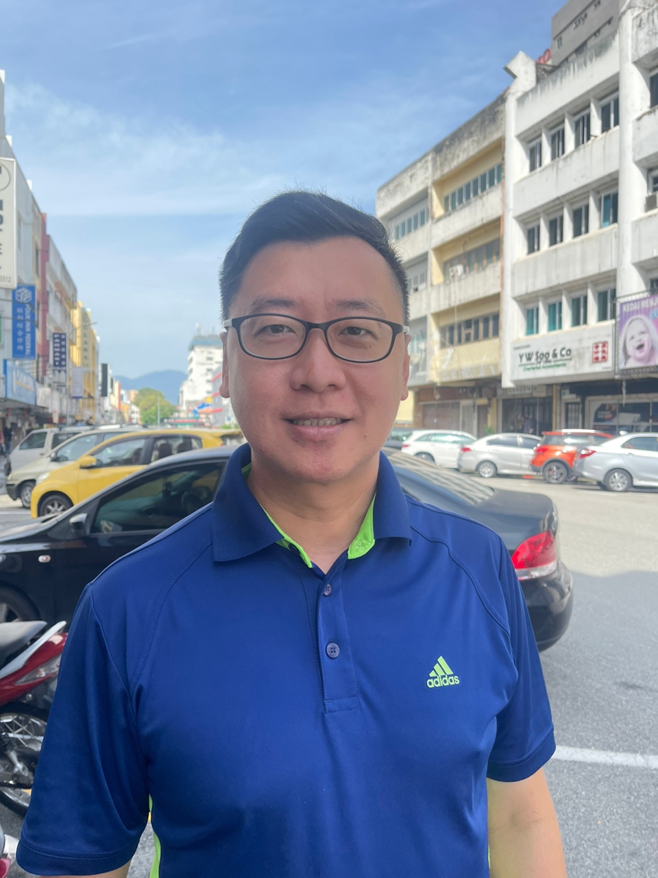 霹显著:必下/罗思义:欢迎财案拨款推旅游业 霹更需提升设施如机场