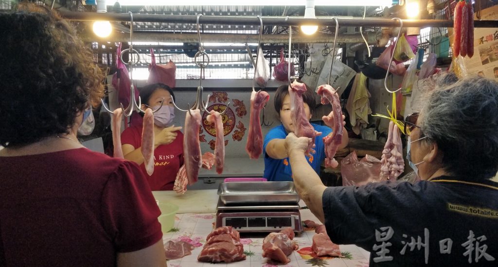 霹：版头／学校假期 非洲猪瘟 涨价   猪肉市场农历年后淡静