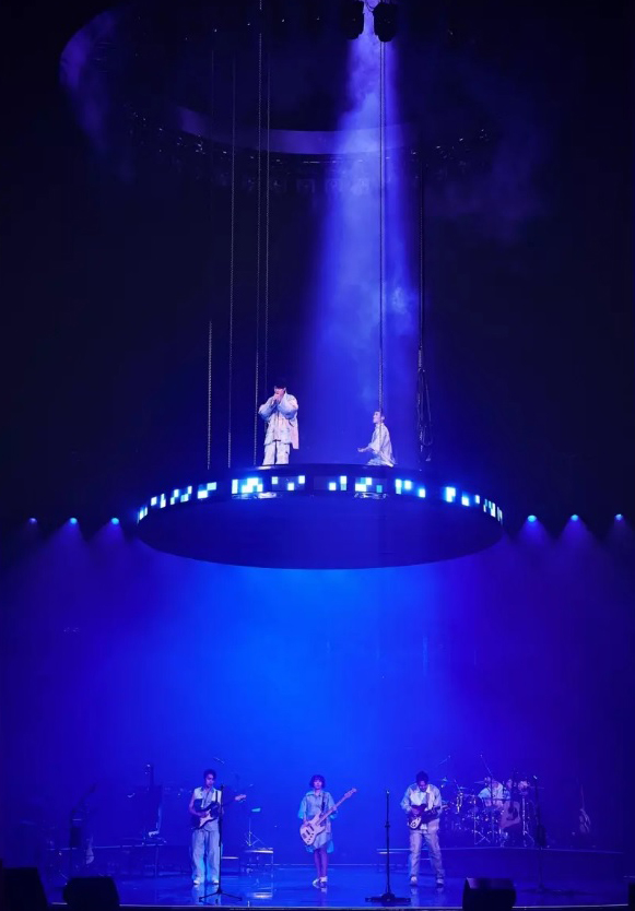 青峰高喊“我们是苏打绿” 台上台下哭成一团