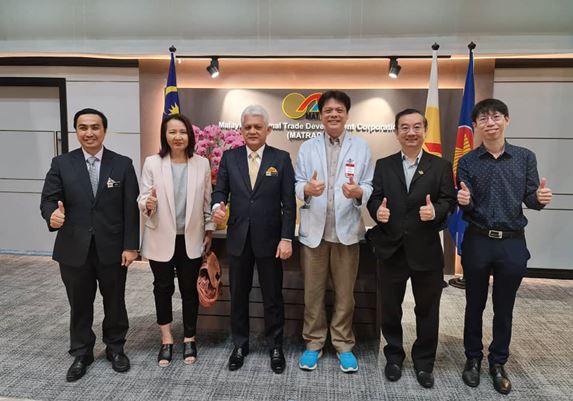  马来西亚中国何氏总商会与MATRADE探讨中国成都新商城的商机