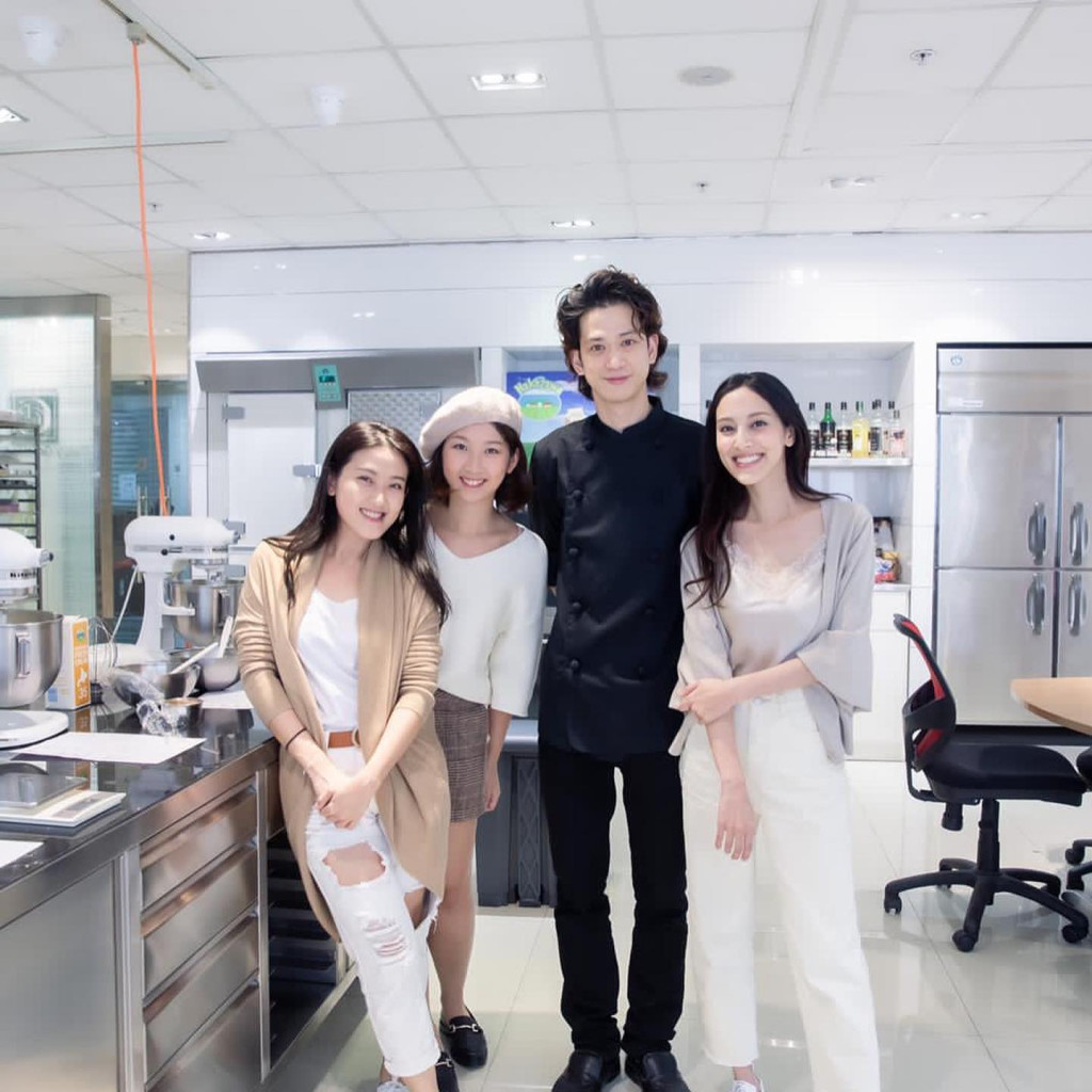 龚嘉欣新欢被起底 蒋家旻澄清非旧爱