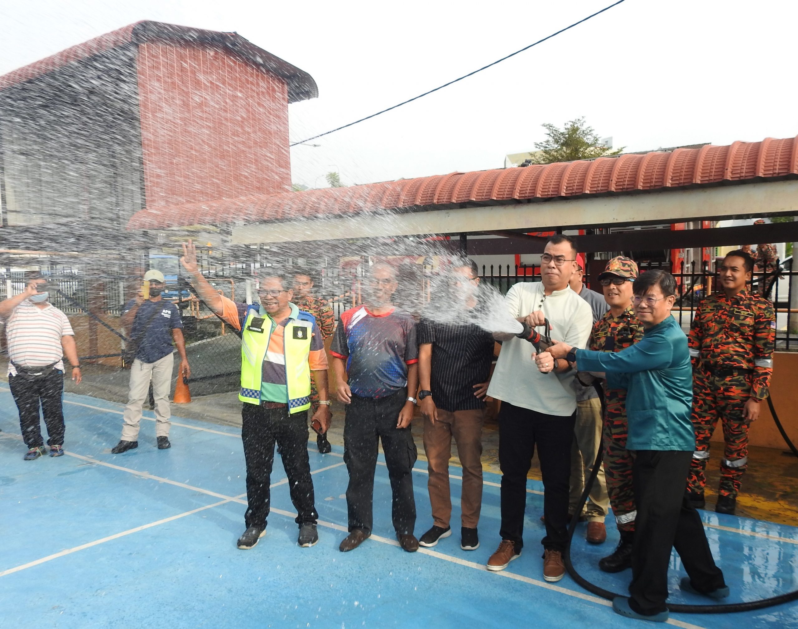 （1/3／有故事的人）我协助友族行割礼-曾维和