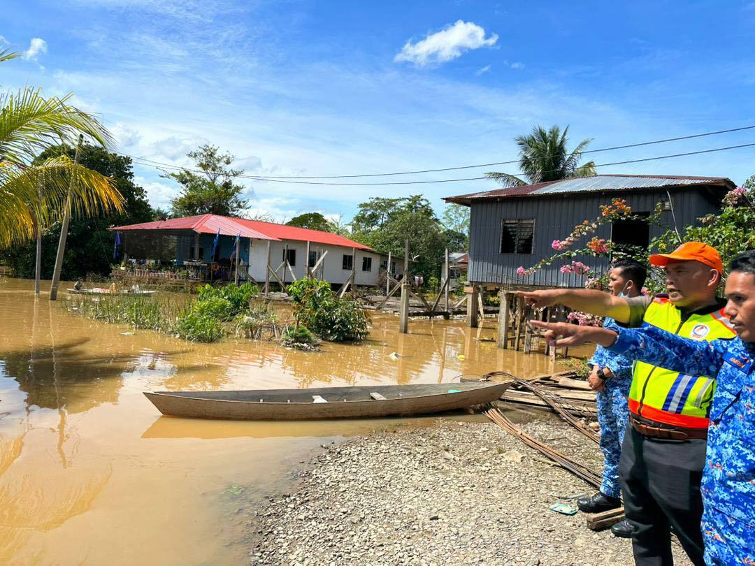 沙东海岸水灾放缓 保佛灾民大增