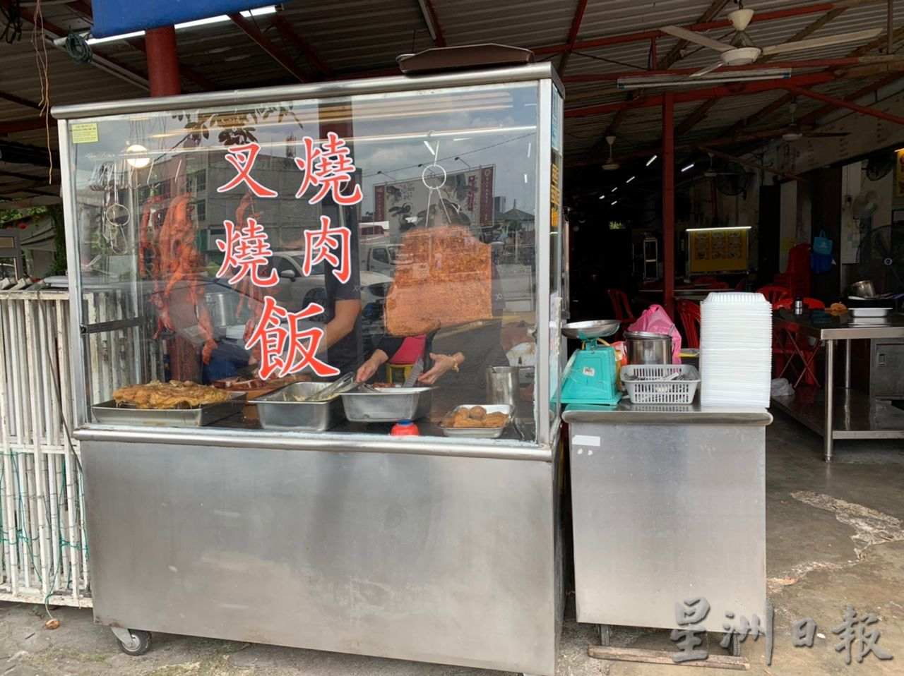 （古城封面主文）猪肉价格影响饮食业 小贩促政府关注猪肉价