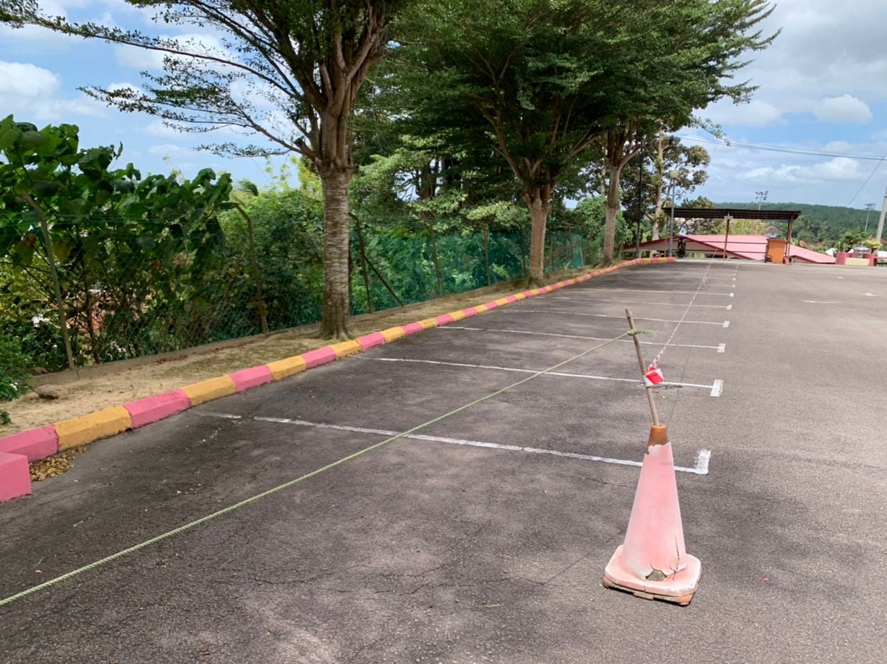 （古城封面主文）野新育贤泥土流失 董家协促教育部关注