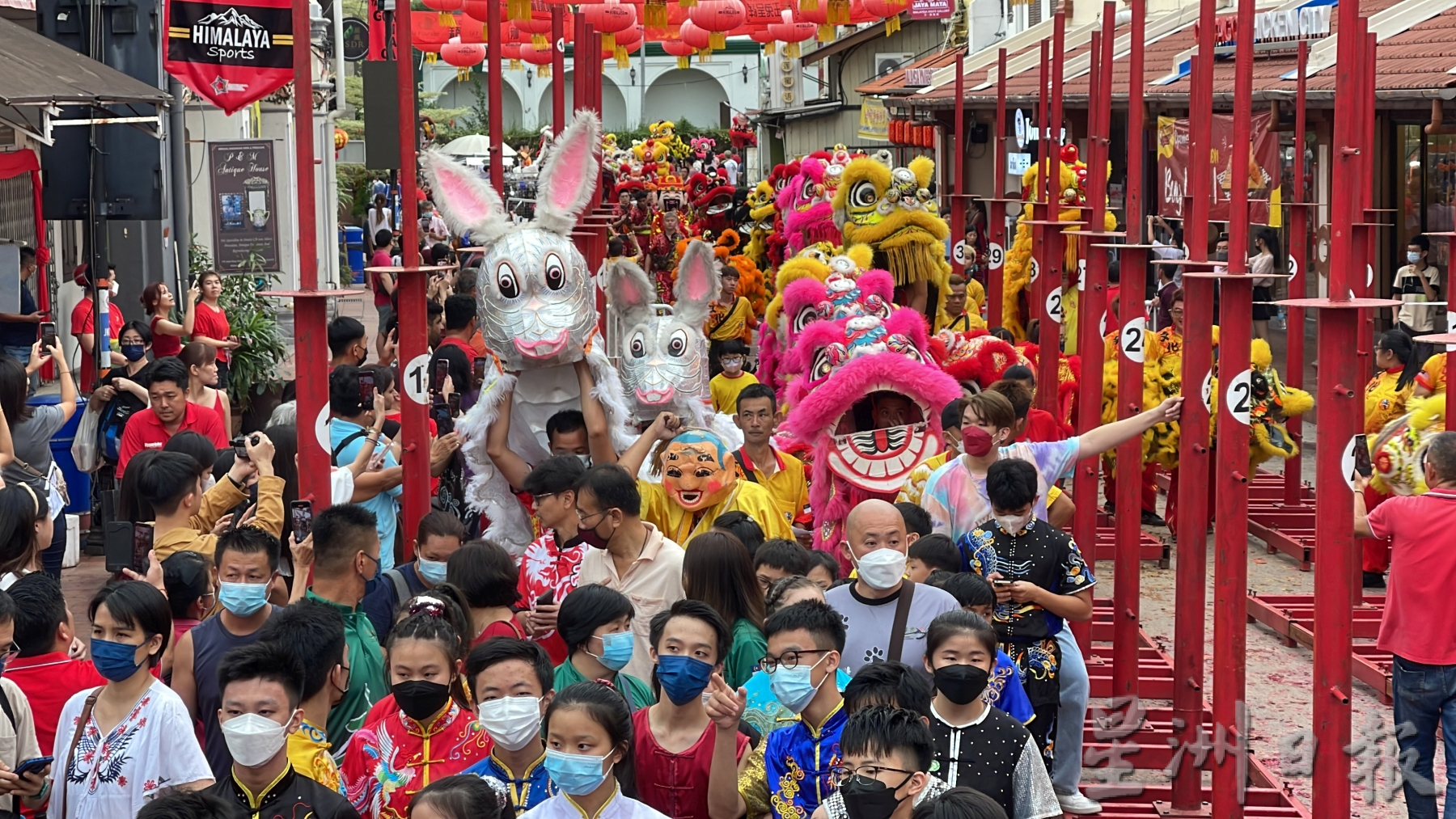 （古城封面主）文群狮闹元宵回来了·瑞狮祥龙热爆鸡场街