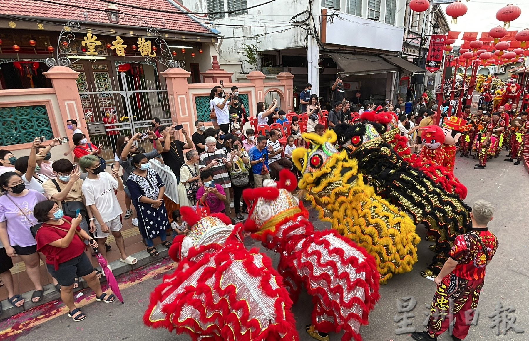 （古城封面主）文群狮闹元宵回来了·瑞狮祥龙热爆鸡场街