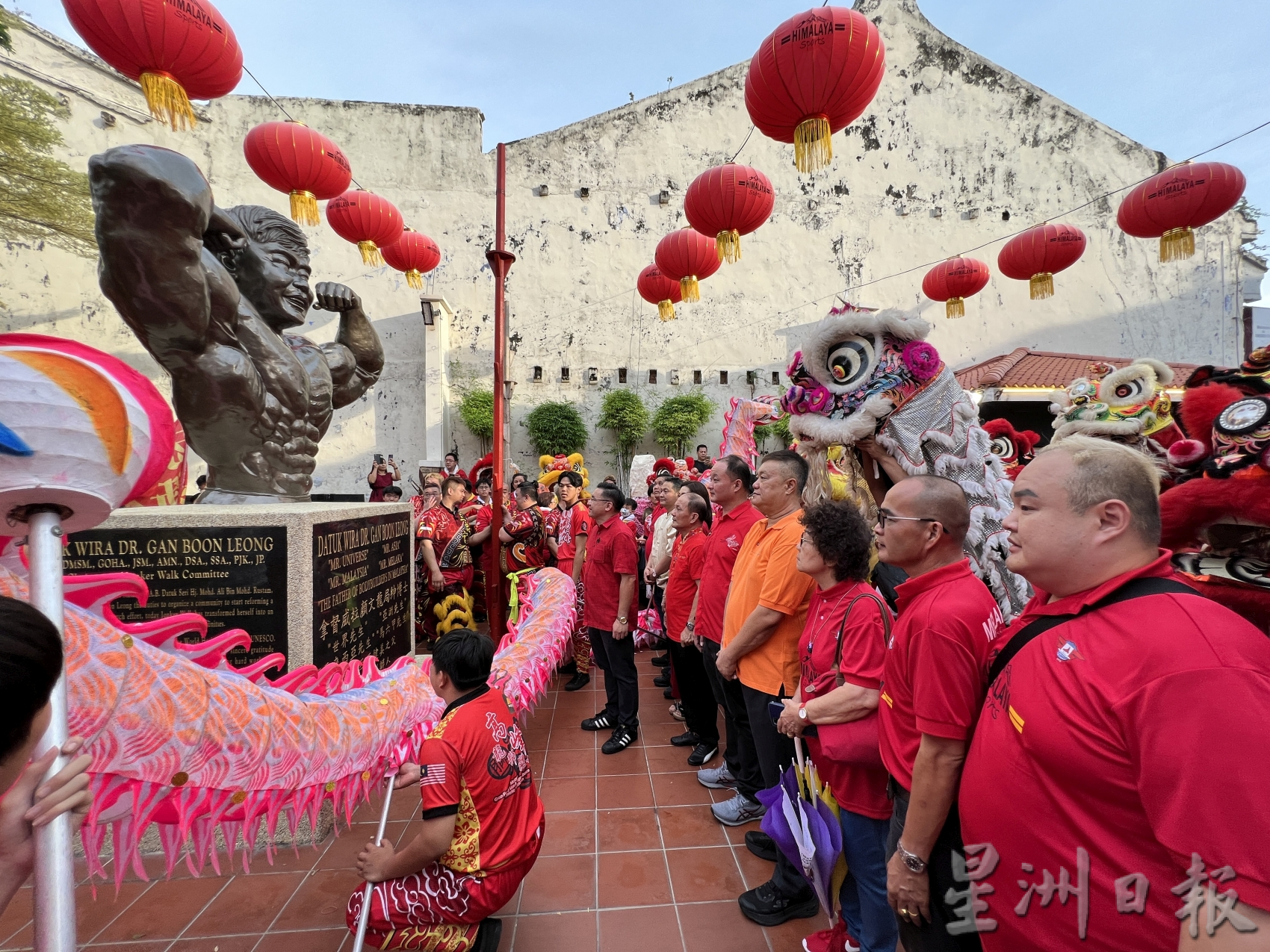 (古城封面主)文群狮闹元宵回来了·瑞狮祥龙热爆鸡场街