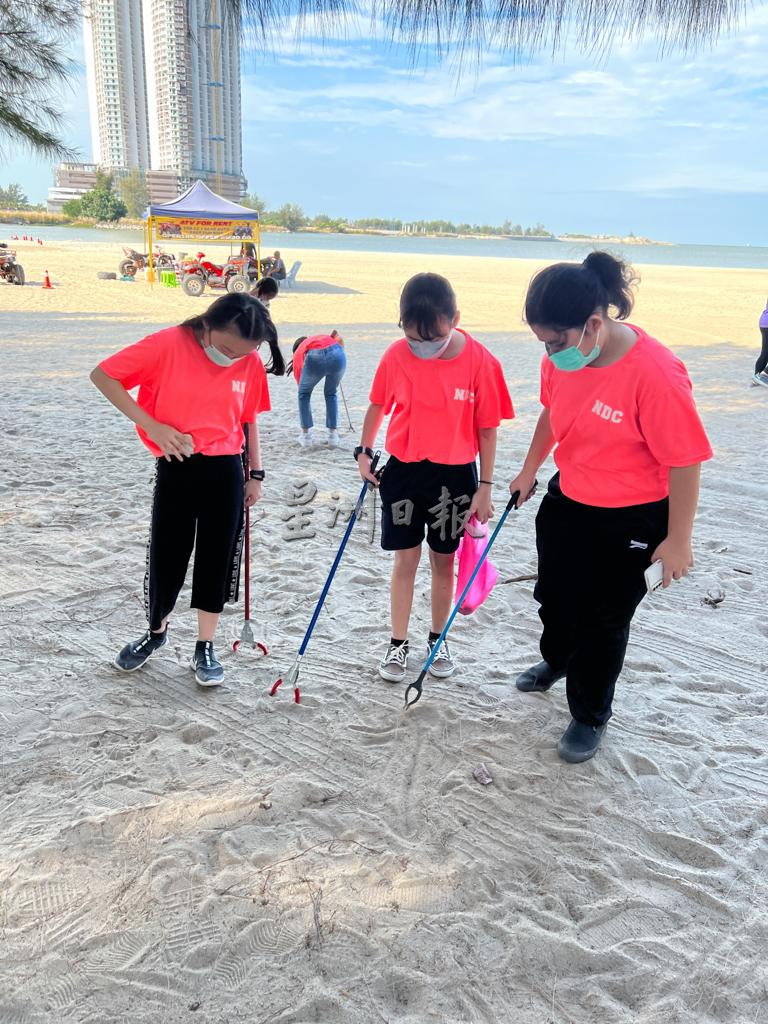 (古城版)圣母小学净滩活动